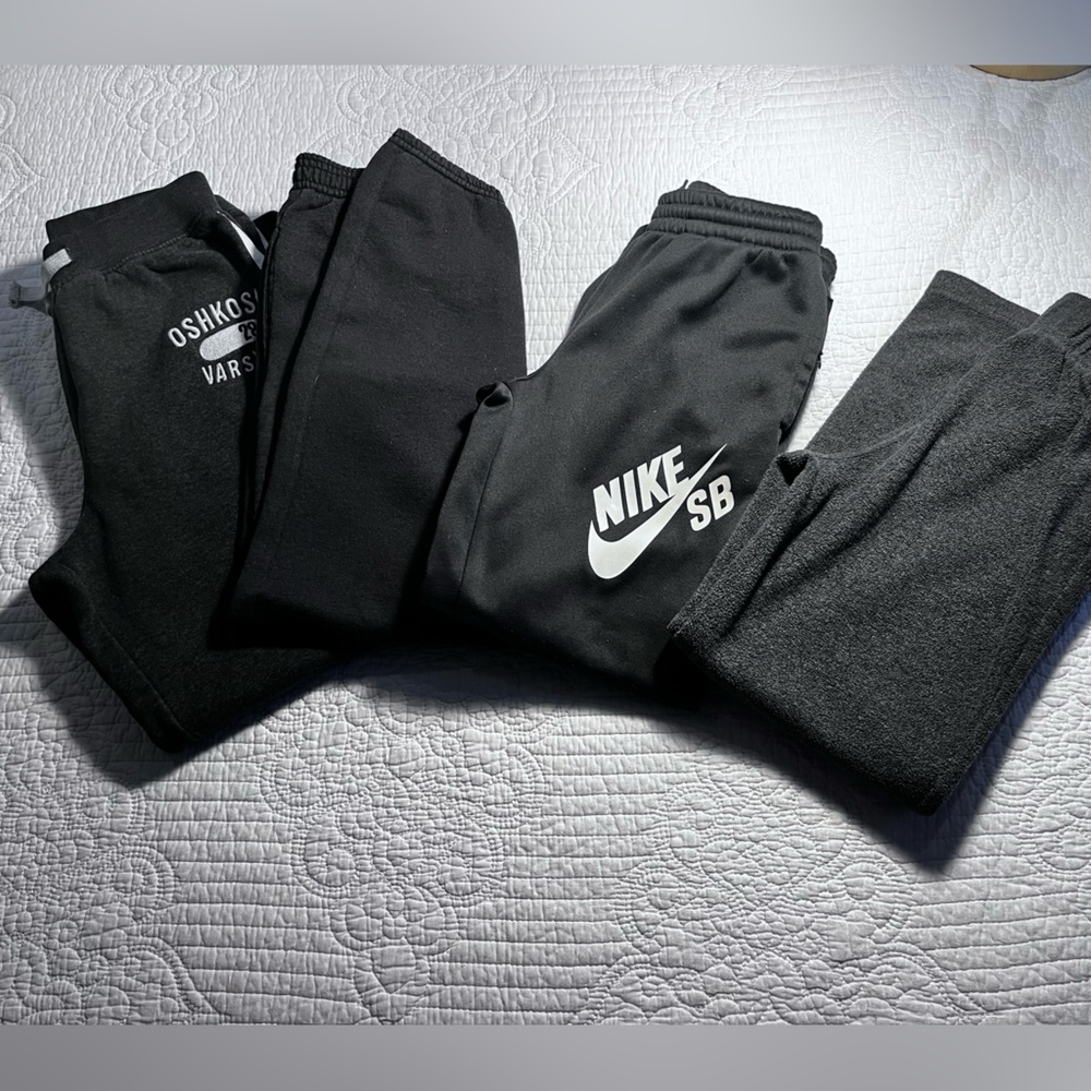 Boys sweatpants Nike Oshkosh size 8/10